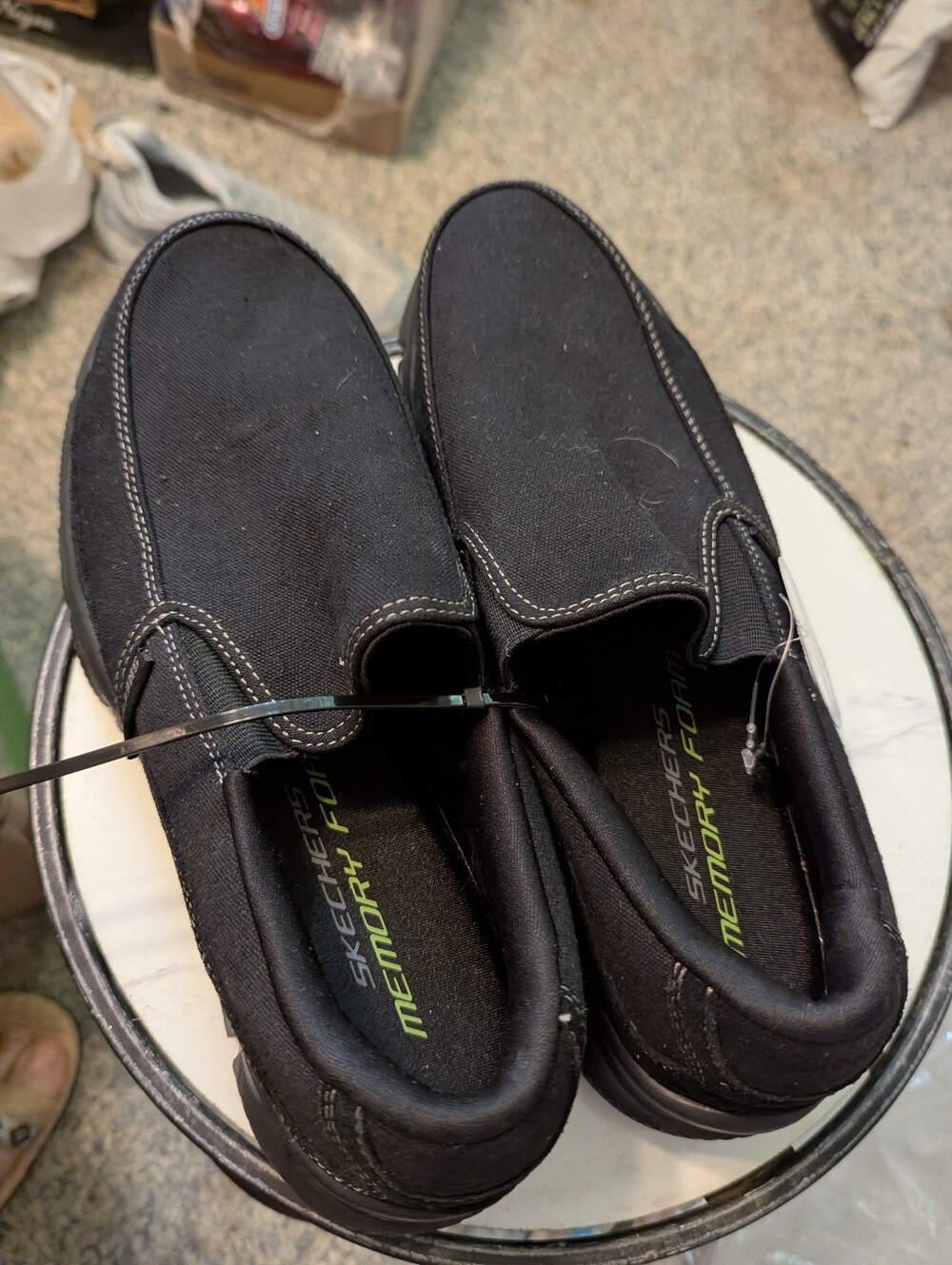 NWT Mens Skechers Blk Canvas Espadrilles Memory Foam Sz 8.5